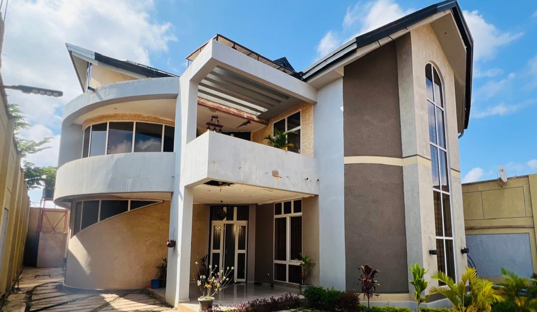 Habitation · 4 pièces – Golf Plateau, Lubumbashi