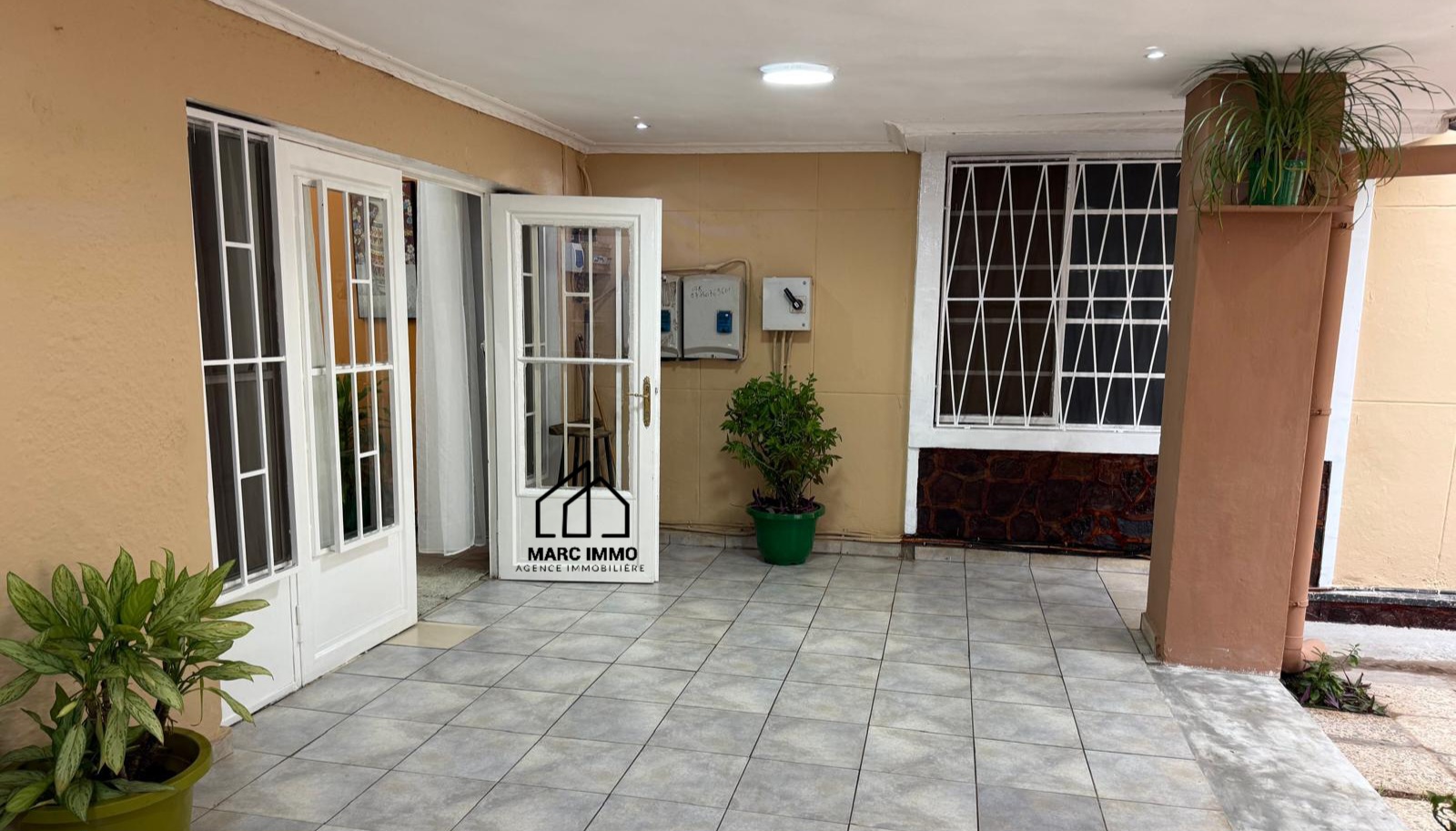 Habitation · 2 pièces – photo 1