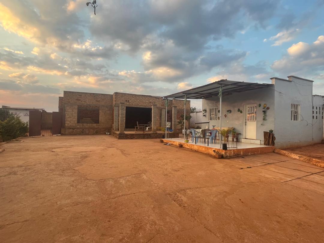 Habitation · 3 pièces – Kasangiri, Annexe, Lubumbashi