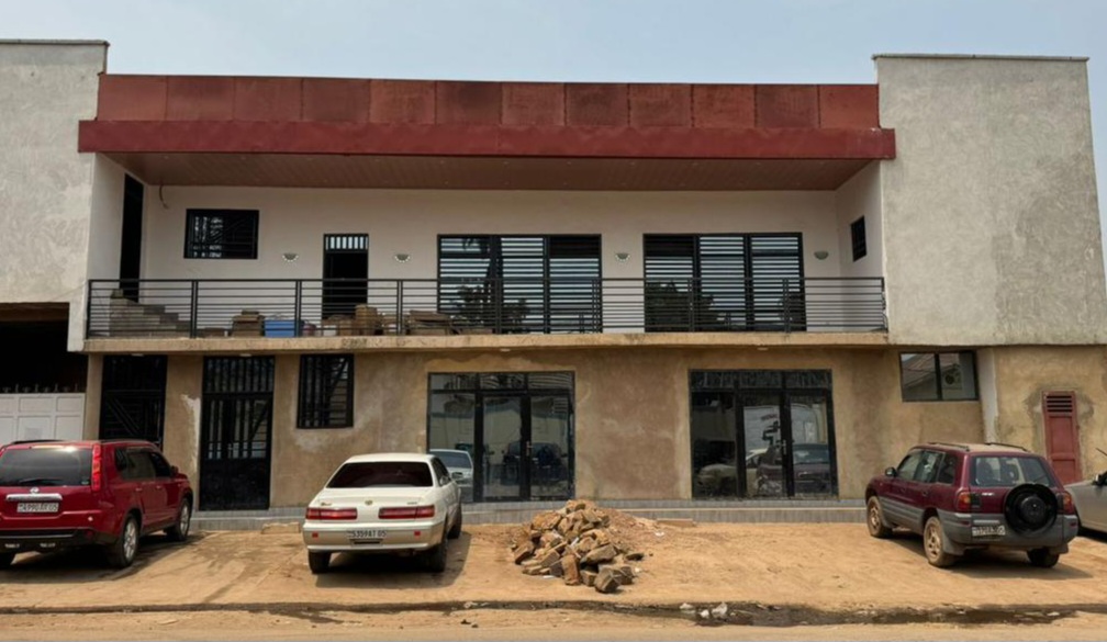 Commercial · 1 pièce – Makutano, Lubumbashi