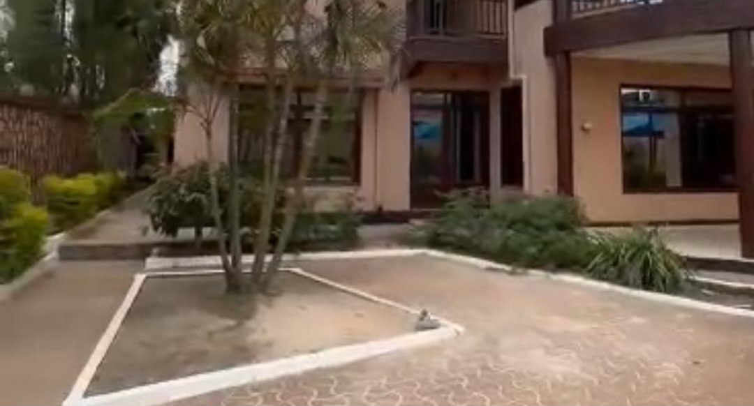 Habitation · 5 pièces – Golf Meteo Faustin, Lubumbashi